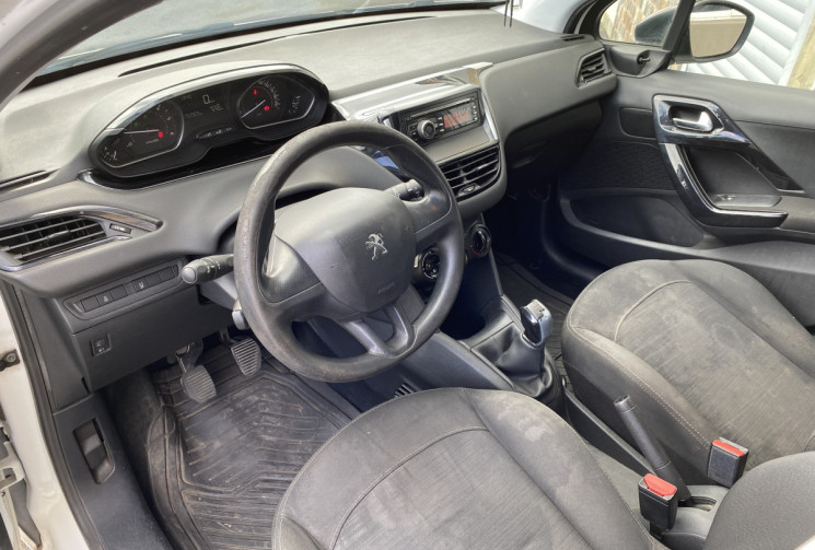 Peugeot 208 1.6 Blue HDi 75 cv 2 Places