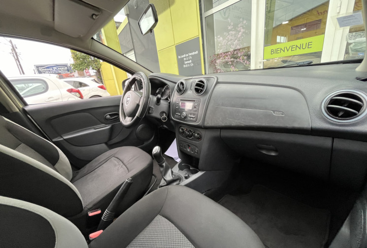 Dacia Sandero II 1.2 i 16V 75 cv ambiance