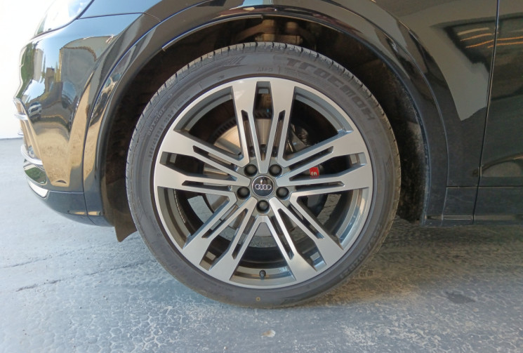 Audi SQ5 QUATTRO V6 TURBO 354CV ENTRETIEN REGULIER GARANTIE 6 MOIS