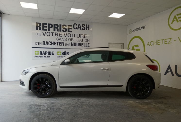 Volkswagen Scirocco 3 1.4 Tsi 160CV DSG7 CARAT ETAT EXCELLENT / MOTEUR BOITE NEUF / GARANTIE 6 MOIS