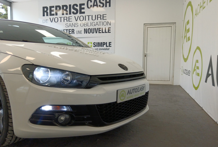 Volkswagen Scirocco 3 1.4 Tsi 160CV DSG7 CARAT ETAT EXCELLENT / MOTEUR BOITE NEUF / GARANTIE 6 MOIS