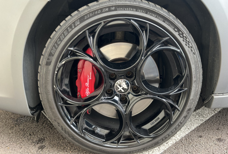 Alfa Romeo GIULIETTA Phase 2 2.0 JTDm 175 cv Boîte auto QVLINE