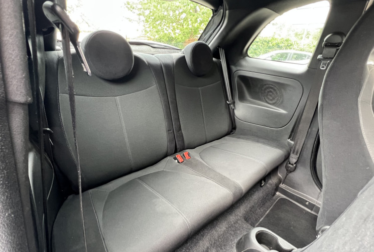 Abarth 500 595 1.4 T-Jet 145 70e Anniversaire / Distribution Neuve / Toit Ouvrant / Carplay 
