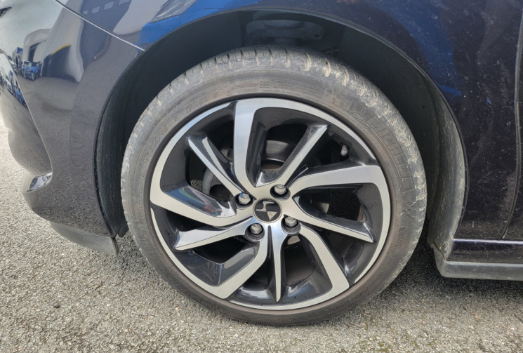 DS DS 3 1.2 PureTech 110 cv So Chic S&S EAT6
