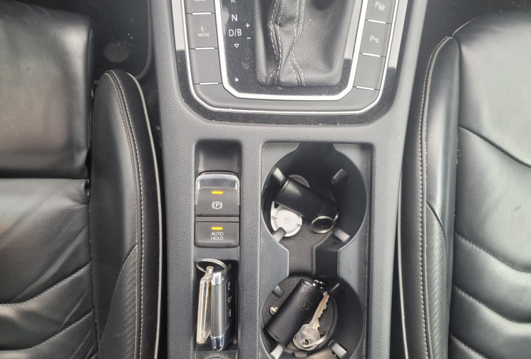 Volkswagen ARTEON 1.4 R eHYBRIDE RECHARGEABLE 218 DSG6 R-LINE