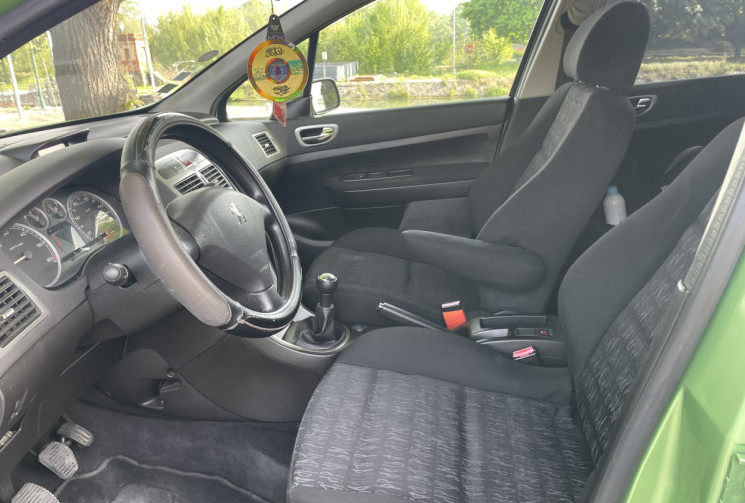 Peugeot 307 2.0 HDI 90 IDEAL JEUNE PERMIS / RIEN A PREVOIR 