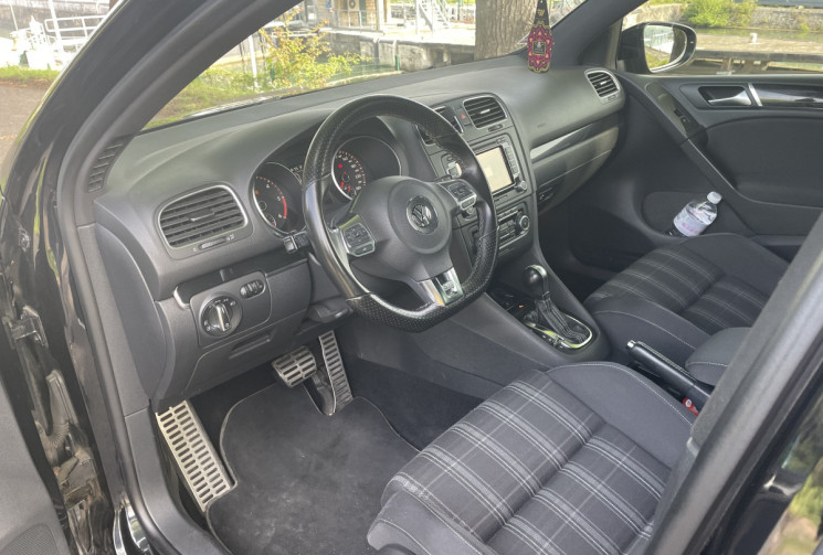 Volkswagen Golf  VI 2.0 TDI DSG6 GTD 170