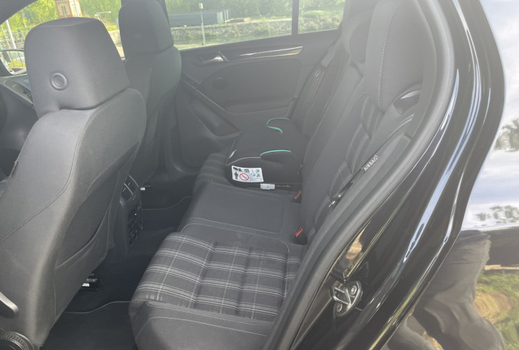 Volkswagen Golf  VI 2.0 TDI DSG6 GTD 170