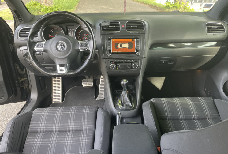 Volkswagen Golf  VI 2.0 TDI DSG6 GTD 170