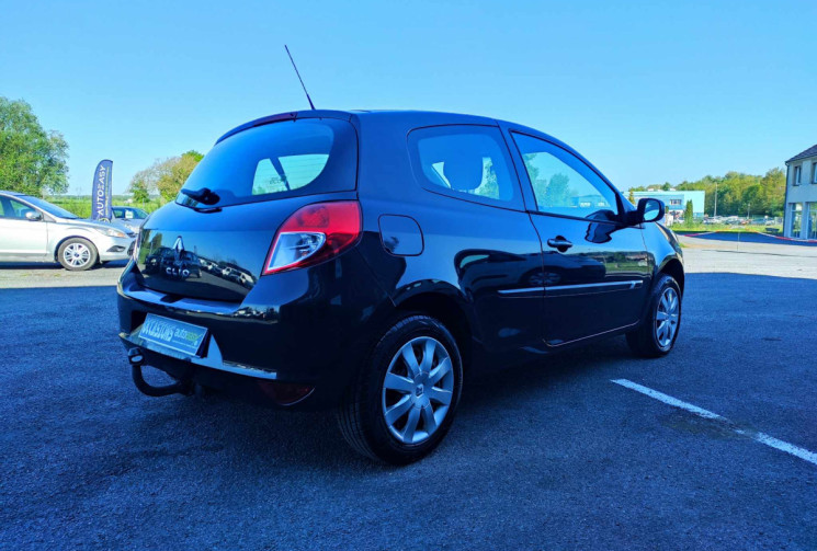 Renault Clio III 1.2 16V 75 CH AUTHENTIQUE 3 PORTES TBE CT OK