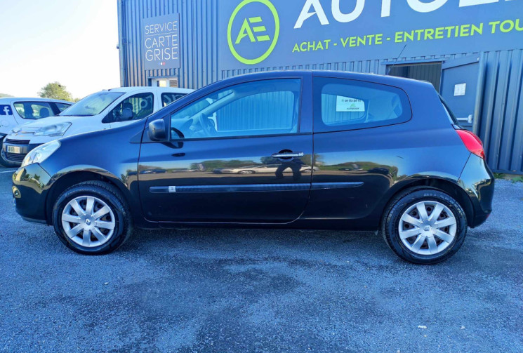 Renault Clio III 1.2 16V 75 CH AUTHENTIQUE 3 PORTES TBE CT OK