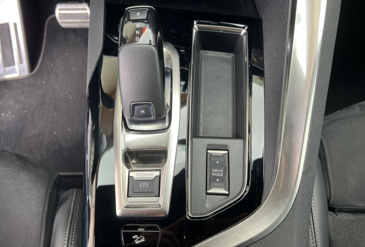 Peugeot 3008 Phase 2 2.0 BlueHDi EAT8 S&S 180 GT