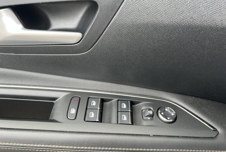 Peugeot 3008 Phase 2 2.0 BlueHDi EAT8 S&S 180 GT