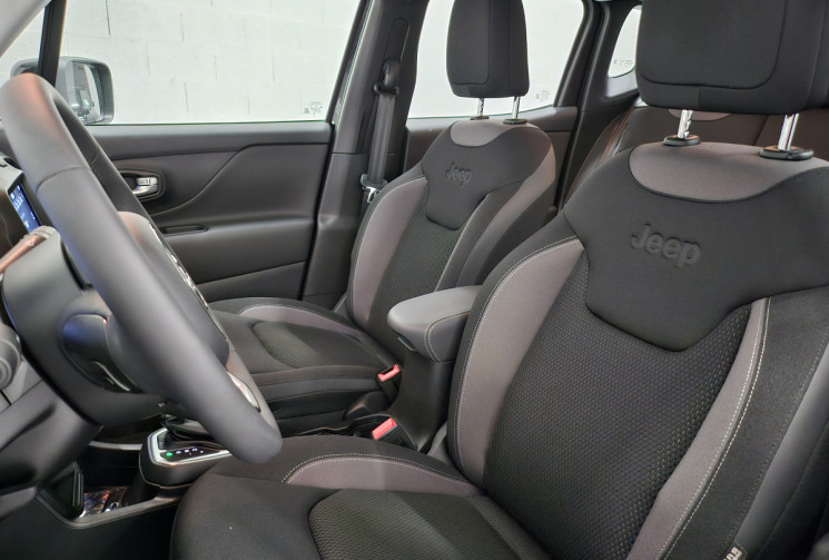 Jeep Renegade 1.5 Turbo T4 130ch MHEV Limited BVR7 2300 klm !!!