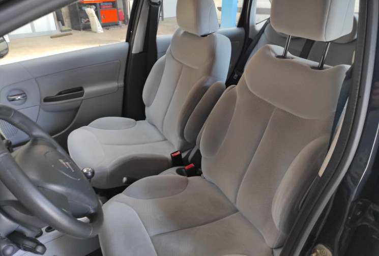 Citroën C3 1.4i 75 CH EXCLUSIVE CLIM AUTO REGULATEUR 