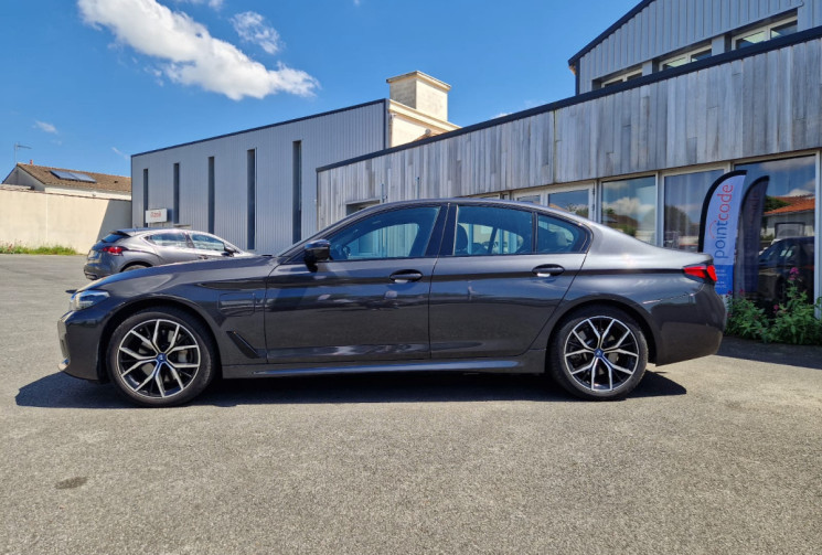 BMW Série 5 545e X-Drive 3.0 394 M-SPORT PLUG IN HYBRID BVA8 GARANTIE 12 MOIS