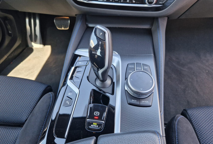 BMW Série 5 545e X-Drive 3.0 394 M-SPORT PLUG IN HYBRID BVA8 GARANTIE 12 MOIS