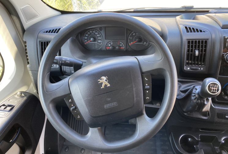 Peugeot BOXER III Phase 3 335 L3H2 2.0 BlueHDi 130 CV PREMIUM PACK --PAS DE TVA 