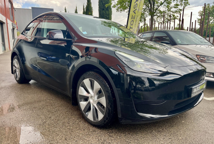 Tesla Model Y Standard RWD 275CH / 1ère main