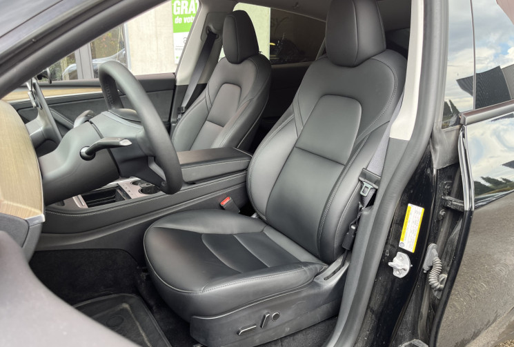 Tesla Model Y Standard RWD 275CH / 1ère main