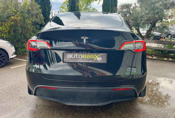Tesla Model Y Standard RWD 275CH / 1ère main