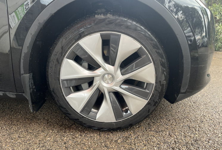 Tesla Model Y Standard RWD 275CH / 1ère main