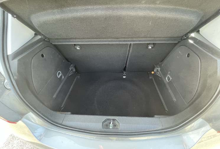 Opel Corsa 1.4 / 90 CH / EDITION 