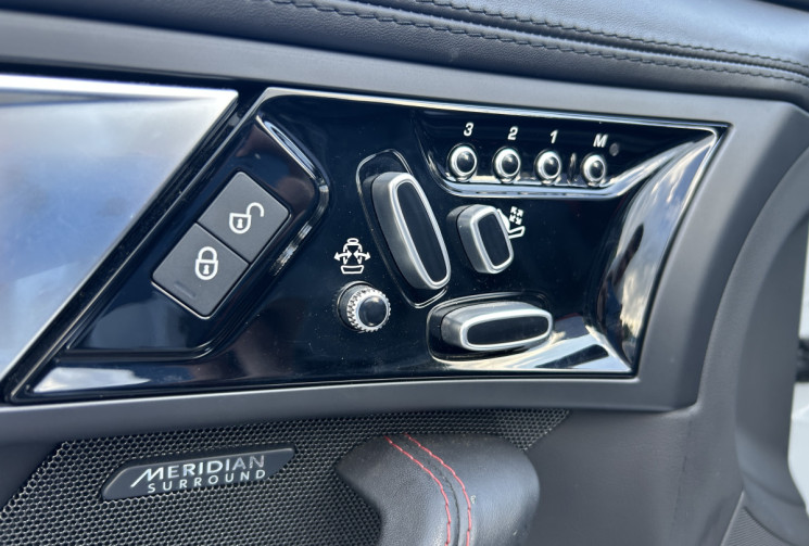 Jaguar F-TYPE CABRIOLET S 3.0 V6 380 Ch AWD BVA !! MALUS INCLUS !!