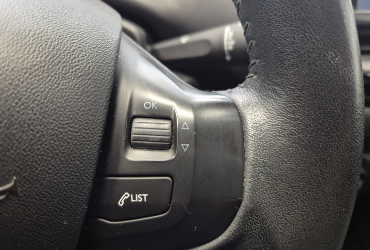 Peugeot 208 Peugeot 208 Ph2 1.6 Blue HDi 75 Urban Soul