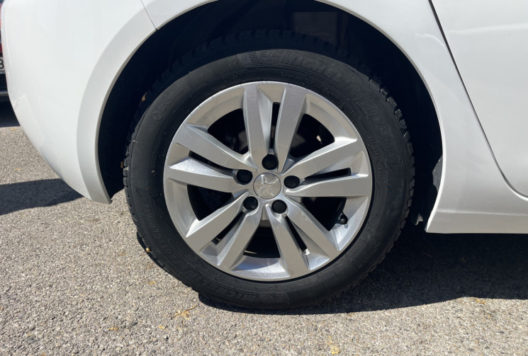 Peugeot 308 ph2 2019 1.5 HDI 130CV Active / Super état / 