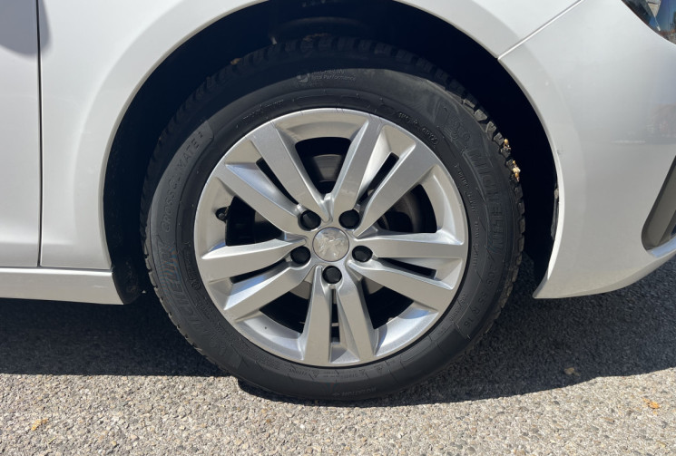 Peugeot 308 ph2 2019 1.5 HDI 130CV Active / Super état / 