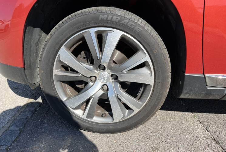 Peugeot 2008 5HB 1.2 THP Puretech 12V S&S 110 cv