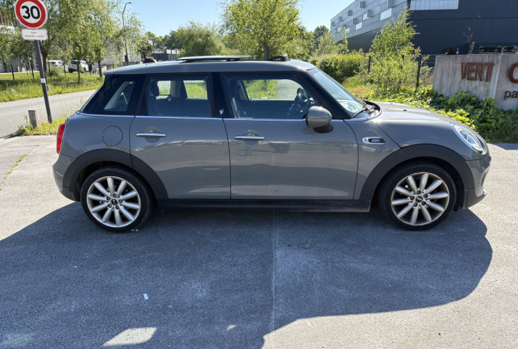 Mini Cooper 1.5 102 cv BLACKFRIARS * Toit Ouvrant * 5 portes * Ecran * Led Ambiance * Bluetooth 