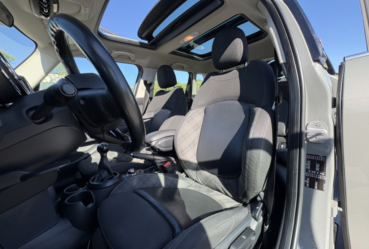 Mini Cooper 1.5 102 cv BLACKFRIARS * Toit Ouvrant * 5 portes * Ecran * Led Ambiance * Bluetooth 