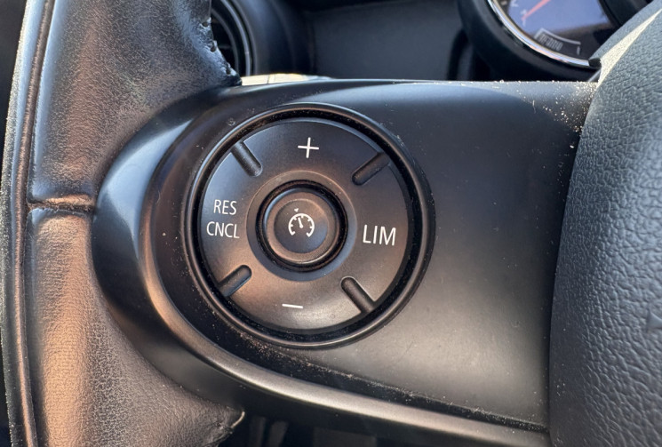 Mini Cooper 1.5 102 cv BLACKFRIARS * Toit Ouvrant * 5 portes * Ecran * Led Ambiance * Bluetooth 