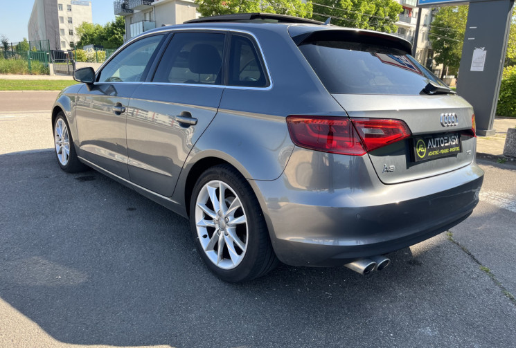 Audi A3 SPORTBACK Série 3 Sportback 2.0 TDi 16V S-Tronic6 S&S 150 cv Boîte auto