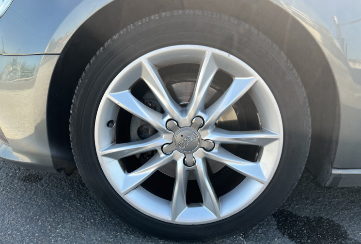 Audi A3 SPORTBACK Série 3 Sportback 2.0 TDi 16V S-Tronic6 S&S 150 cv Boîte auto