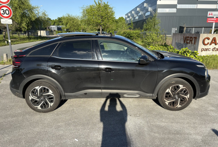 Citroën C4 SHINE 110 cv BlueHDI * Toit Ouvrant * Caméra 360 * Régulateur Adaptatif * HUD
