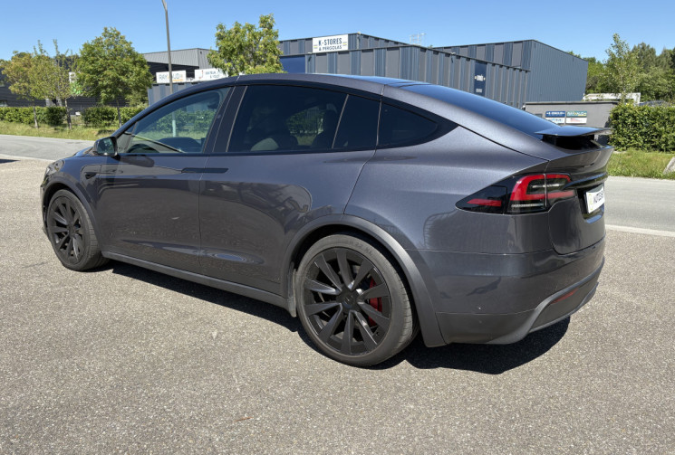 Tesla Model X PLAID  1020ch * jante turbine 22