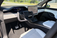 Tesla Model X PLAID  1020ch * jante turbine 22