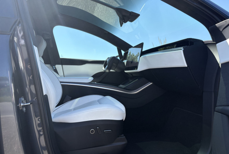 Tesla Model X PLAID  1020ch * jante turbine 22