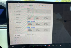 Tesla Model X PLAID  1020ch * jante turbine 22