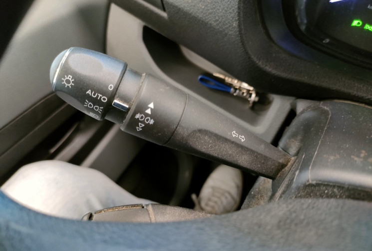 Peugeot Expert 2L Blue HDI 120ch (BV6) PREMIUM AMENAGE + HAYON 1ERE MAIN ENTRETIEN COMPLET 