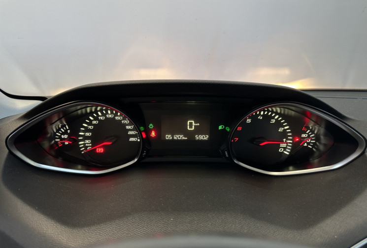 Peugeot 308 1.2L PURETECH 82 CV