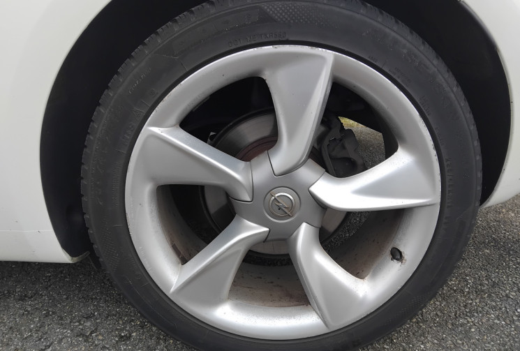 Opel Astra GTC 1.7 CDTI 130 CV