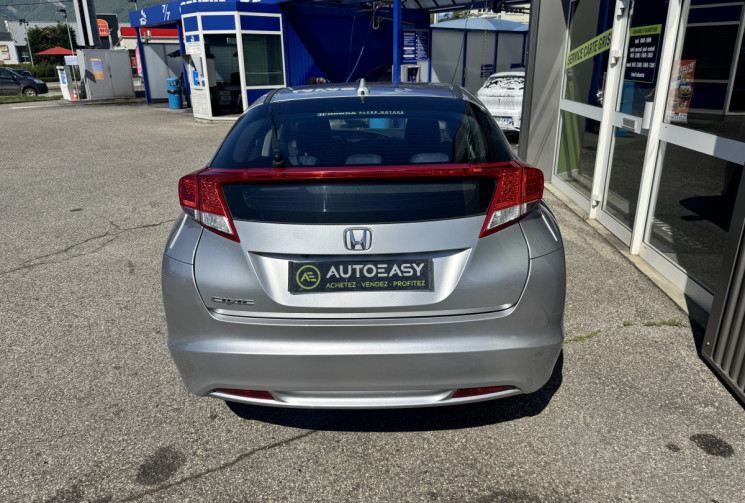 Honda Civic 2.2 150 i-DTEC Executive Navi