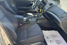 Honda Civic 2.2 150 i-DTEC Executive Navi