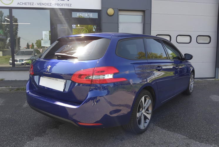 Peugeot 308 SW 1.5 HDI 130 CV Active business