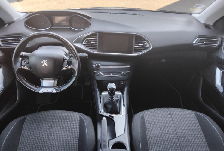 Peugeot 308 SW 1.5 HDI 130 CV Active business