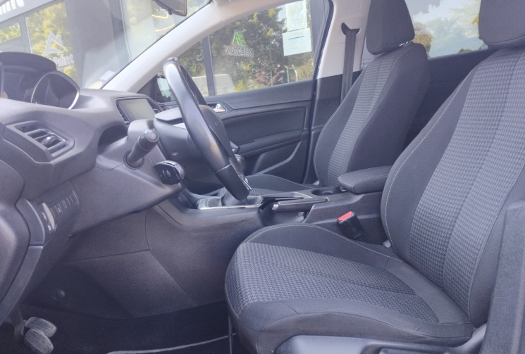 Peugeot 308 SW 1.5 HDI 130 CV Active business